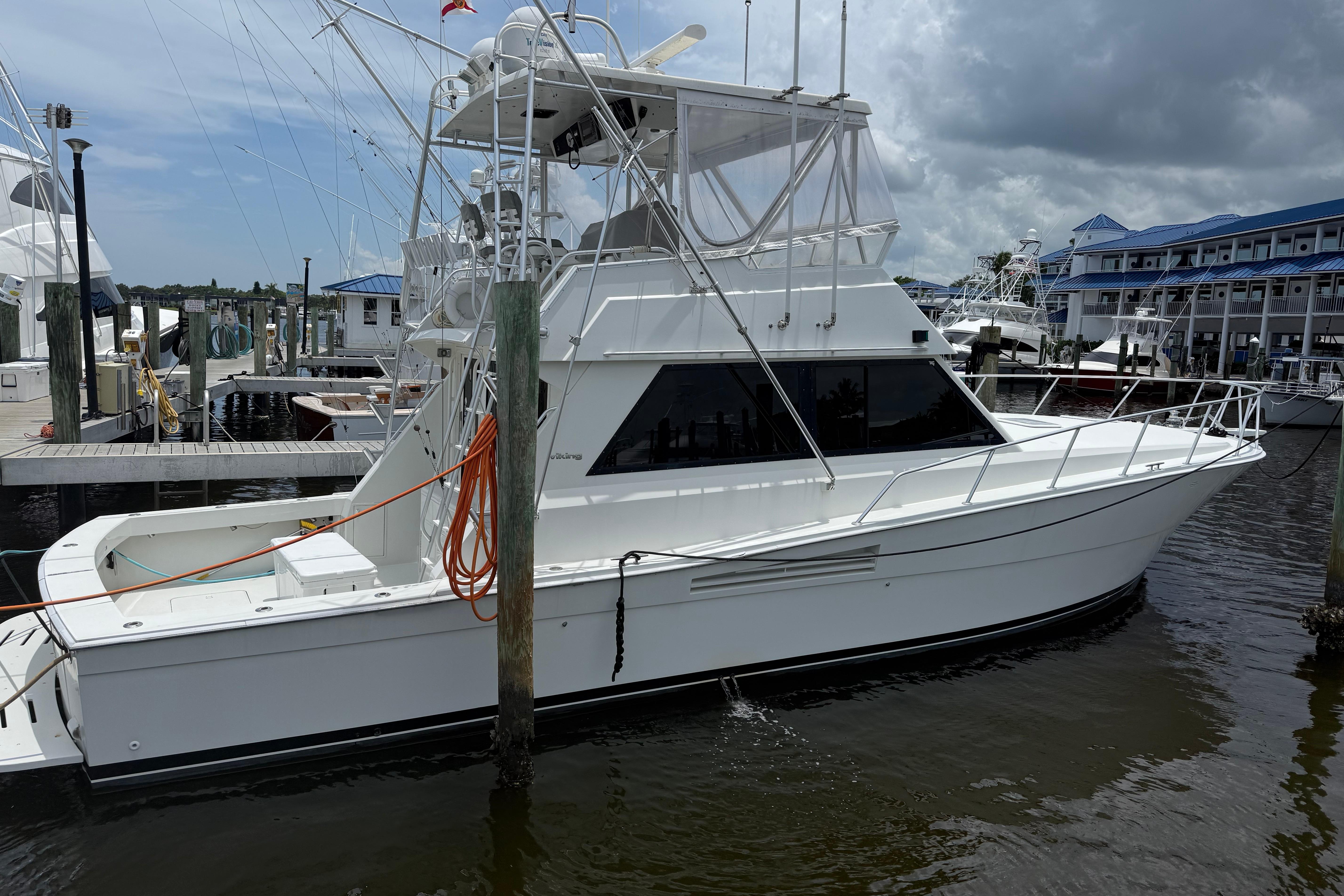 1989 VIKING 45 CONVERTIBLE