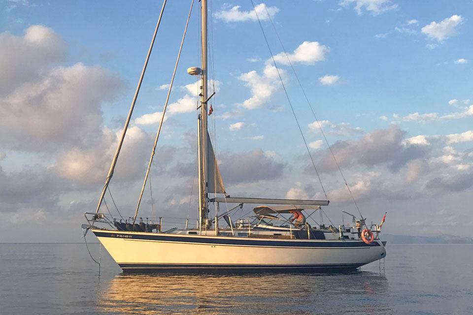 Hallberg-Rassy-11686