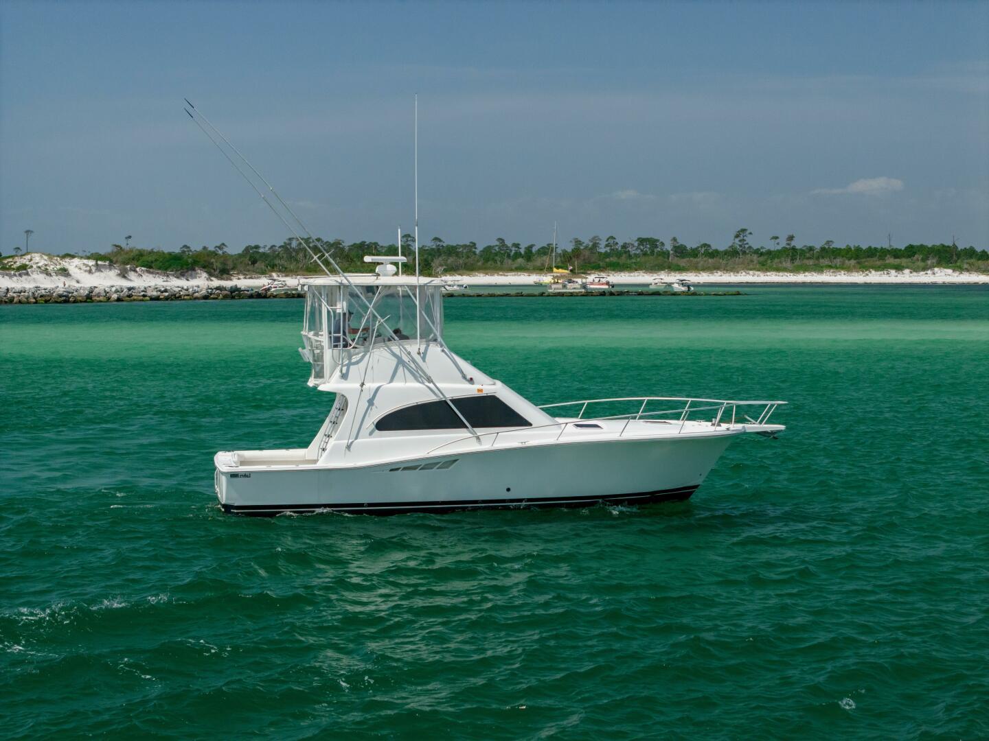 Luhrs-21544